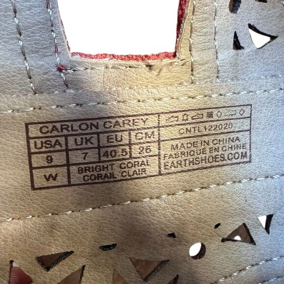 NWOT Earth Origins Carey Block Heel Perforated Strappy Sandals Bright Coral 9 - Picture 13 of 15